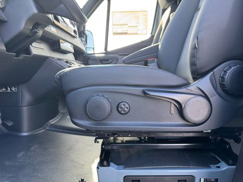New 2026 Mercedes-Benz Sprinter 2500 image 14