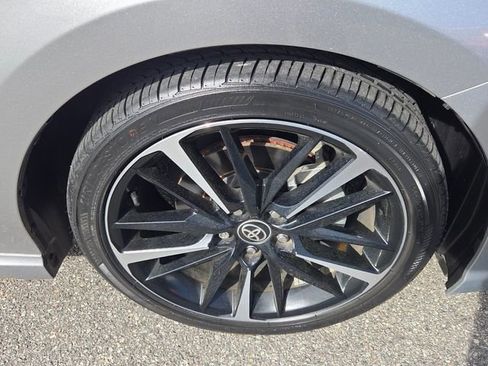 Used 2020 Toyota Camry XSE image 16