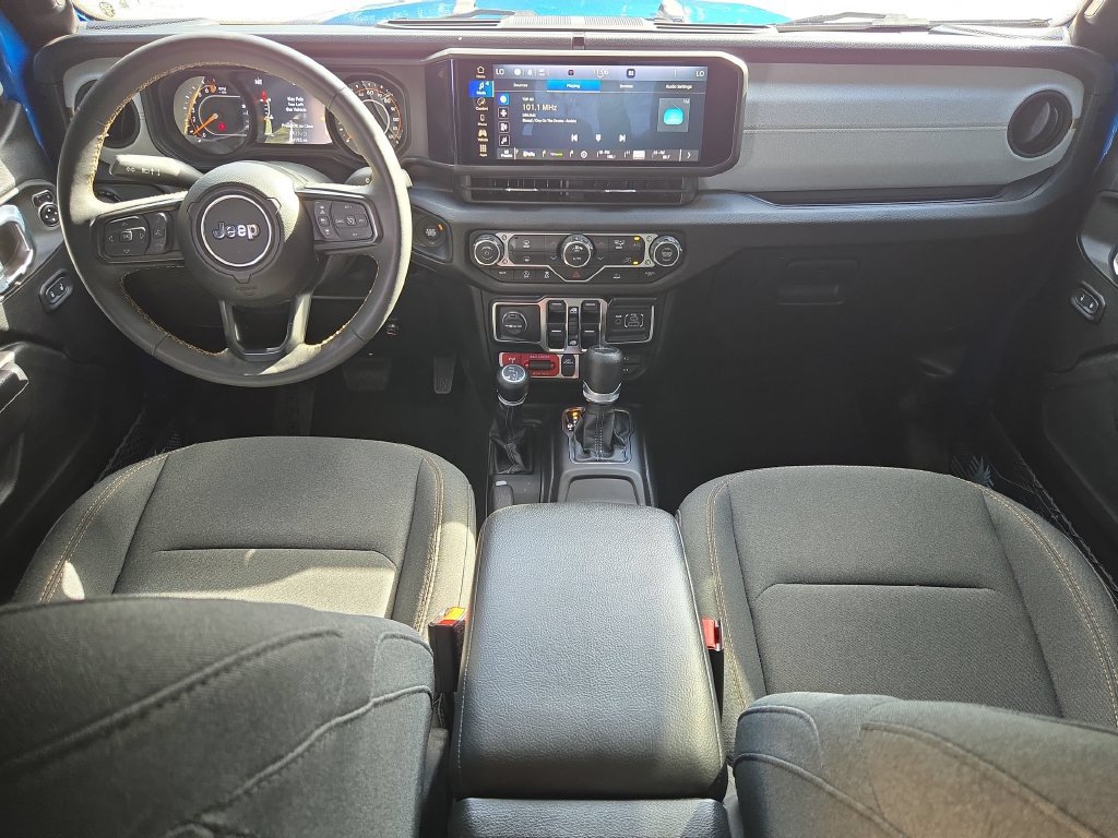 Used 2024 Jeep Gladiator Sport AWD/4WD image 27