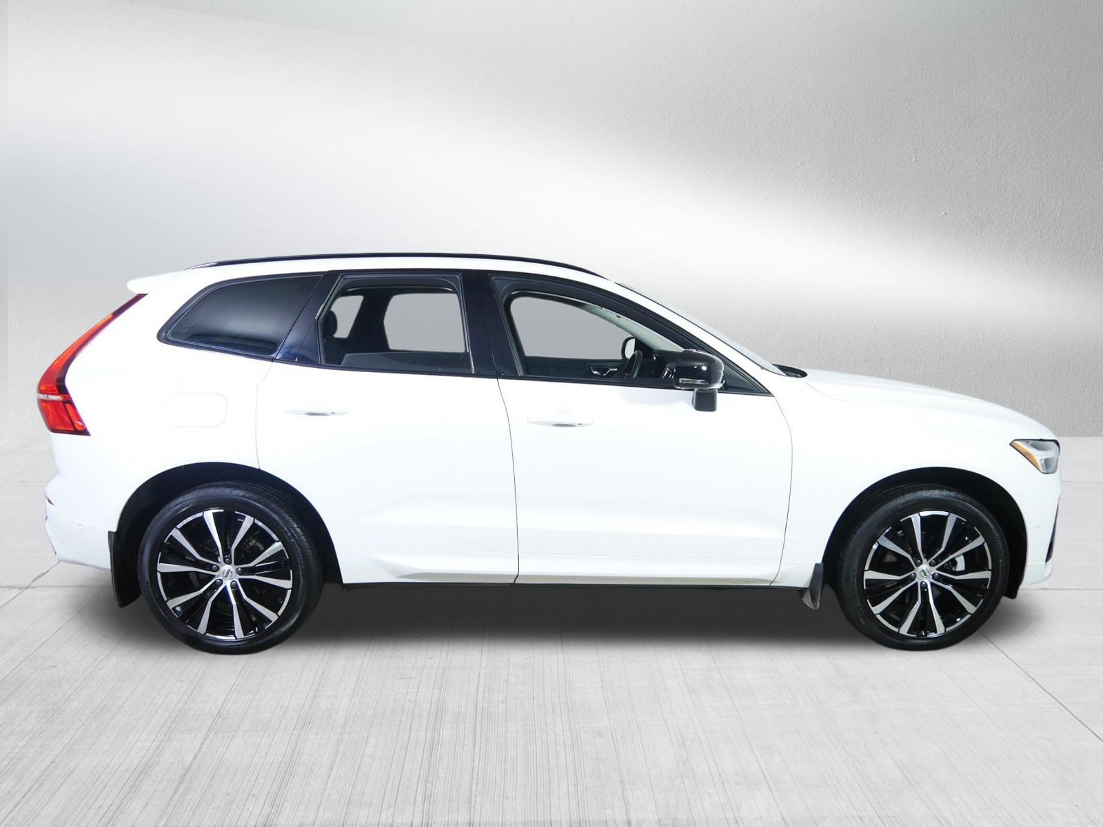 Used 2023 Volvo XC60 B5 Plus w/ Climate Package AWD/4WD image 8