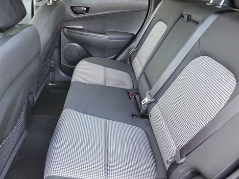 Used 2021 Hyundai Kona Night FWD image 7