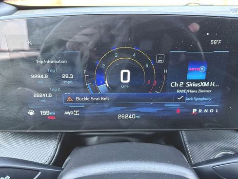 Used 2025 Chevrolet Equinox LT image 12