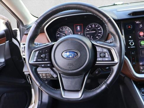 Used 2022 Subaru Outback Touring AWD/4WD image 13