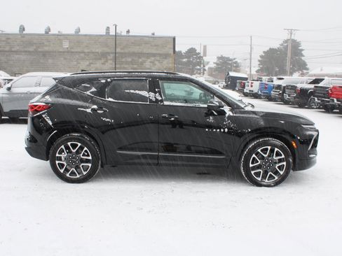 New 2025 Chevrolet Blazer RS w/ Driver Confidence II Package image 4