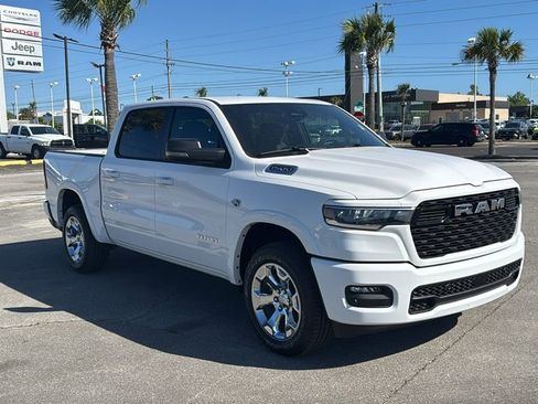 New 2026 RAM 1500 4x4 Crew Cab image 8