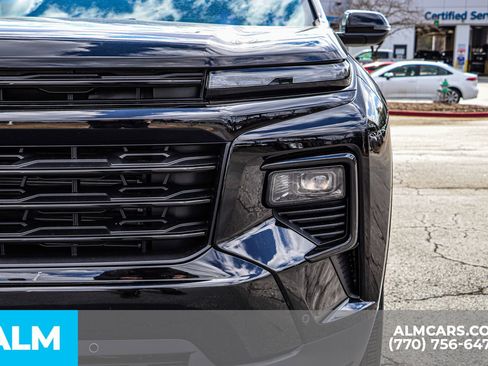 Used 2025 Chevrolet Traverse LT w/ Enhanced Driving Package image 18