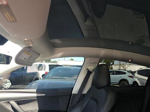 Used 2023 Tesla Model Y Long Range image 11