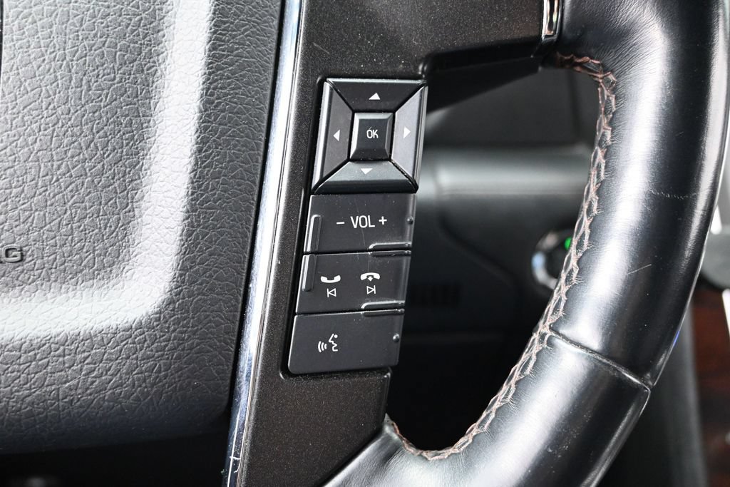 Used 2016 Lincoln Navigator Reserve AWD/4WD image 28