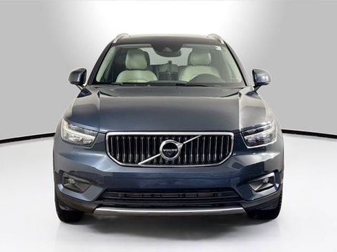 Used 2022 Volvo XC40 T5 Inscription image 13