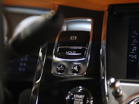 Used 2021 Rolls-Royce Wraith w/ Rolls-Royce Signature Package RWD image 30
