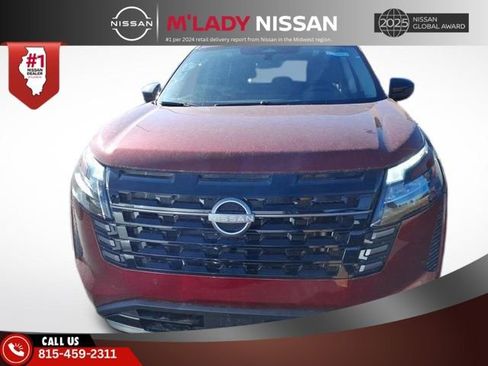 New 2026 Nissan Pathfinder SV image 2