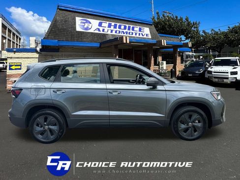 Used 2025 Volkswagen Taos S FWD image 8
