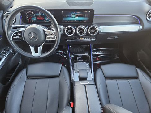 Certified 2022 Mercedes-Benz GLB 250 image 25