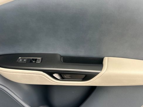 Used 2023 Lexus RZ 450e Premium w/ Technology Package image 22