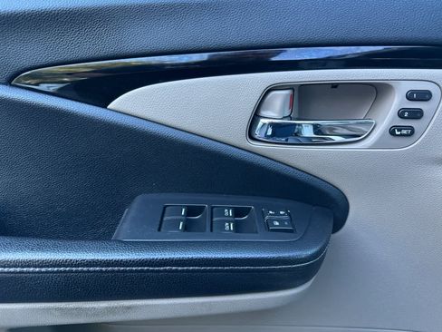 Used 2018 Honda Ridgeline RTL-E image 12