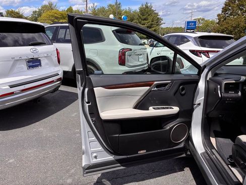 Used 2019 Lexus RX 350 AWD w/ Navigation Package image 49