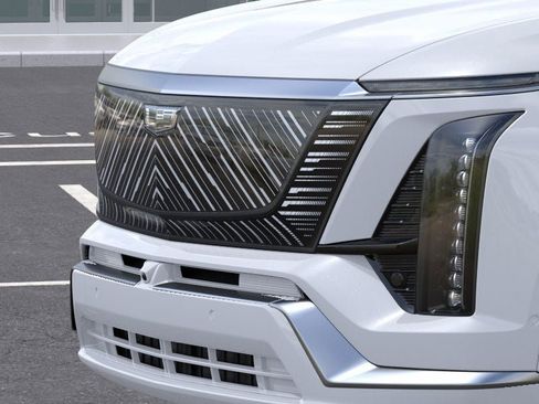 New 2026 Cadillac Vistiq Platinum AWD/4WD image 13