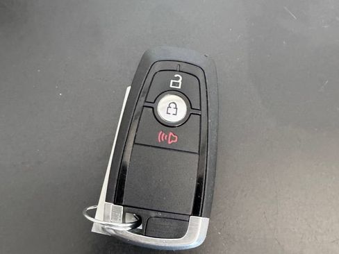 Used 2018 Ford EcoSport SES AWD/4WD image 50