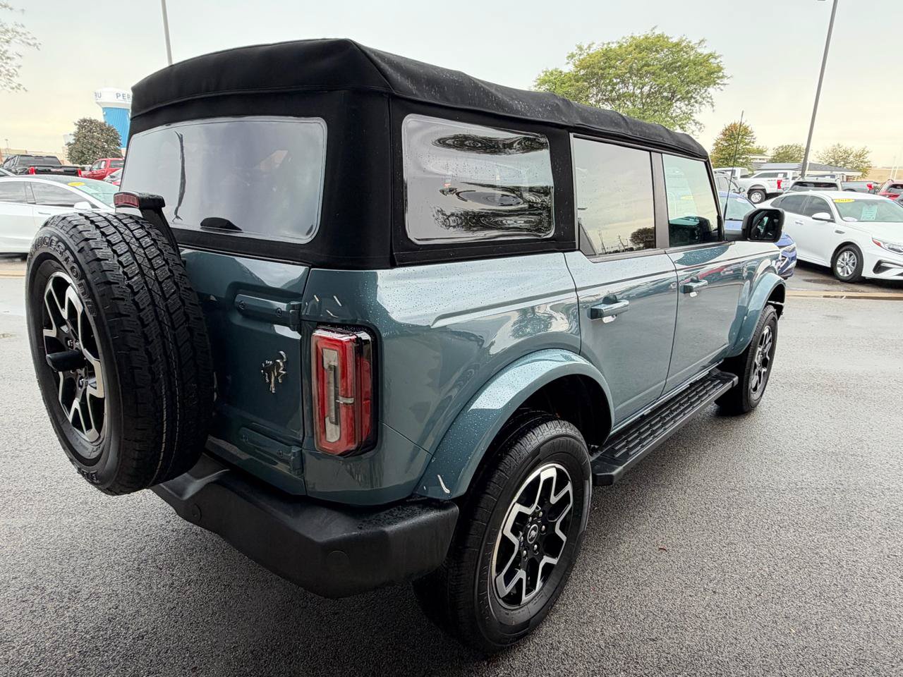 Used 2022 Ford Bronco Outer Banks AWD/4WD image 7