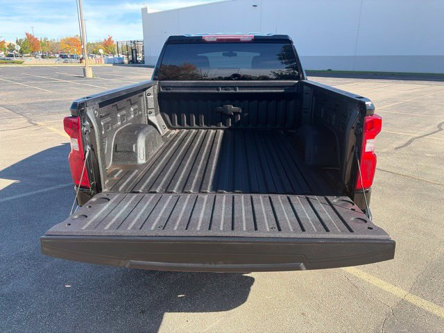 Used 2022 Chevrolet Silverado 1500 RST w/ Rally Edition AWD/4WD image 9
