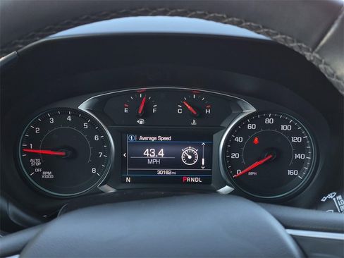 Used 2023 Chevrolet Equinox LT image 18