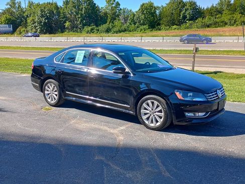 Used 2013 Volkswagen Passat 2.5 SEL Premium FWD image 7