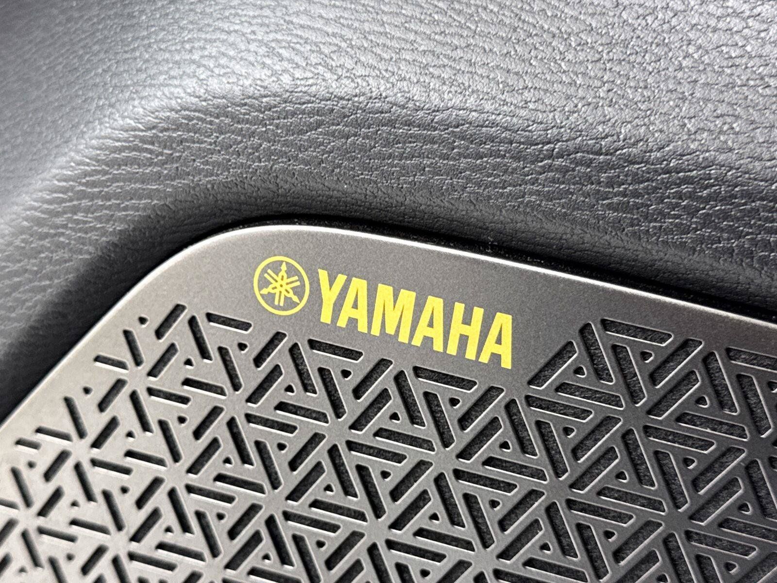 Used 2025 Mitsubishi Outlander SEL FWD image 7