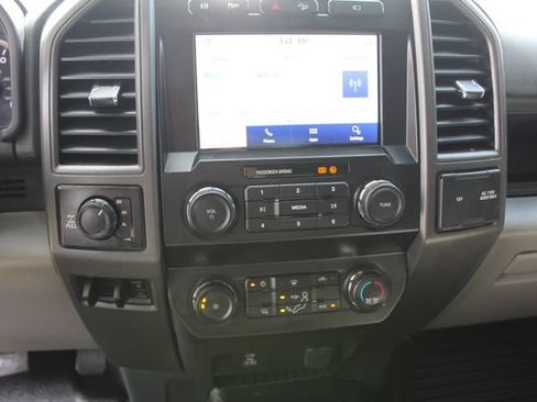 Used 2022 Ford F250 XL w/ STX Appearance Package AWD/4WD image 19