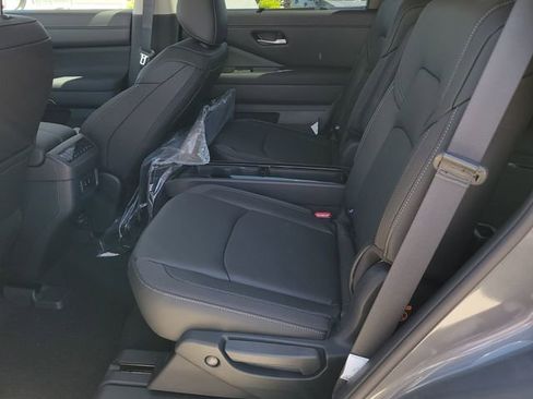 New 2026 Nissan Pathfinder SL AWD/4WD image 7