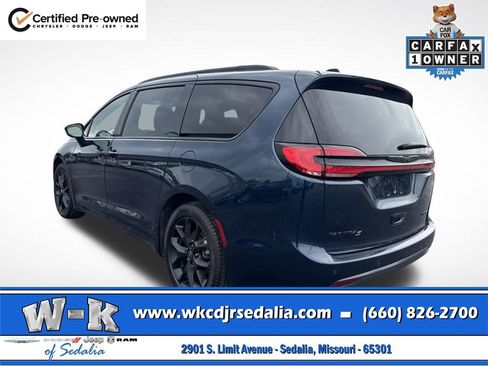 Used 2025 Chrysler Pacifica Limited FWD image 7