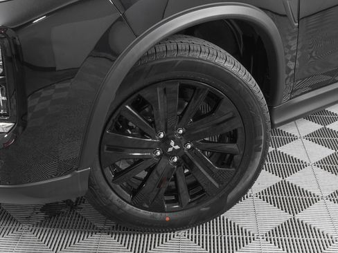 New 2026 Mitsubishi Outlander Sport LE AWD/4WD image 16