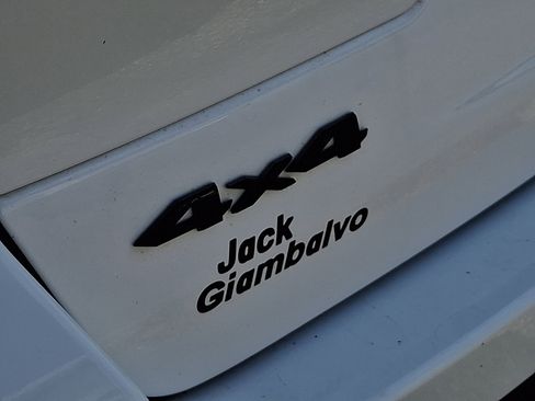 Certified 2023 Jeep Grand Cherokee Altitude image 34