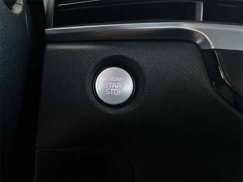 Used 2025 Kia Sorento EX image 30