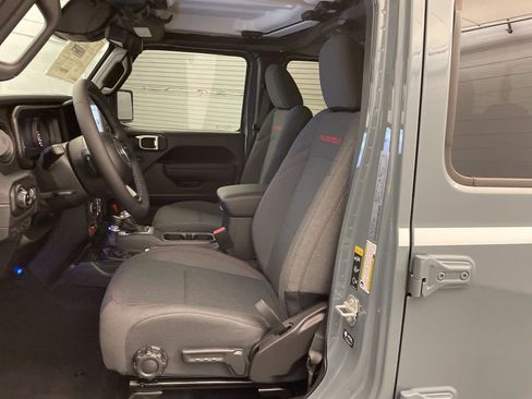 New 2026 Jeep Gladiator Rubicon w/ Steel Power Dome Hood Package image 14