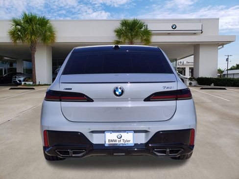Certified 2024 BMW 760i xDrive image 5
