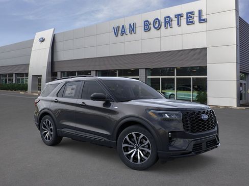 Used 2026 Ford Explorer ST-Line AWD/4WD image 7