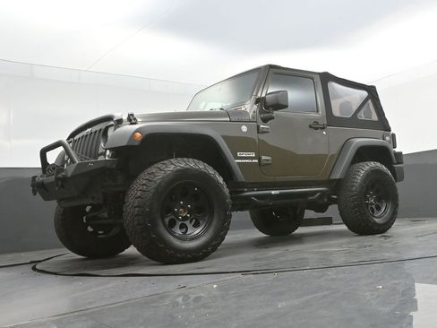 Used 2015 Jeep Wrangler Sport w/ Quick Order Package 24S image 29