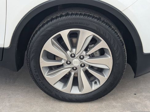 Used 2020 Buick Encore Preferred FWD image 7