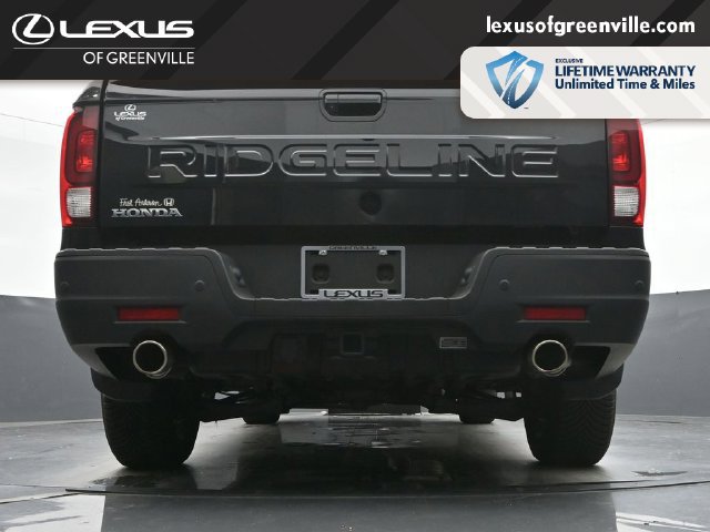 Used 2025 Honda Ridgeline Black Edition image 46