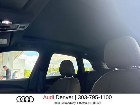 Used 2025 Audi Q5 Premium w/ Convenience Package AWD/4WD image 10