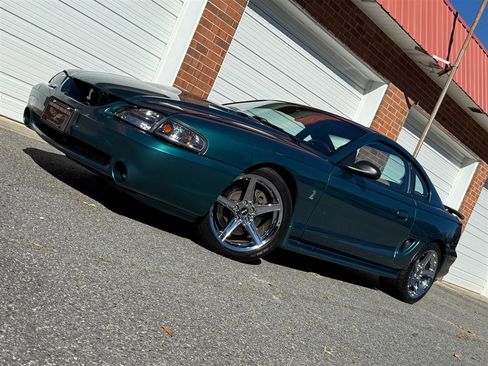 Used 1997 Ford Mustang Cobra RWD image 4