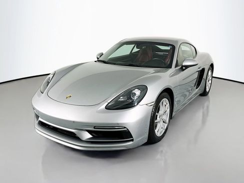 Used 2019 Porsche 718 Cayman RWD image 1