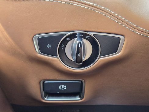 Used 2015 Mercedes-Benz S 550 4MATIC Coupe image 28