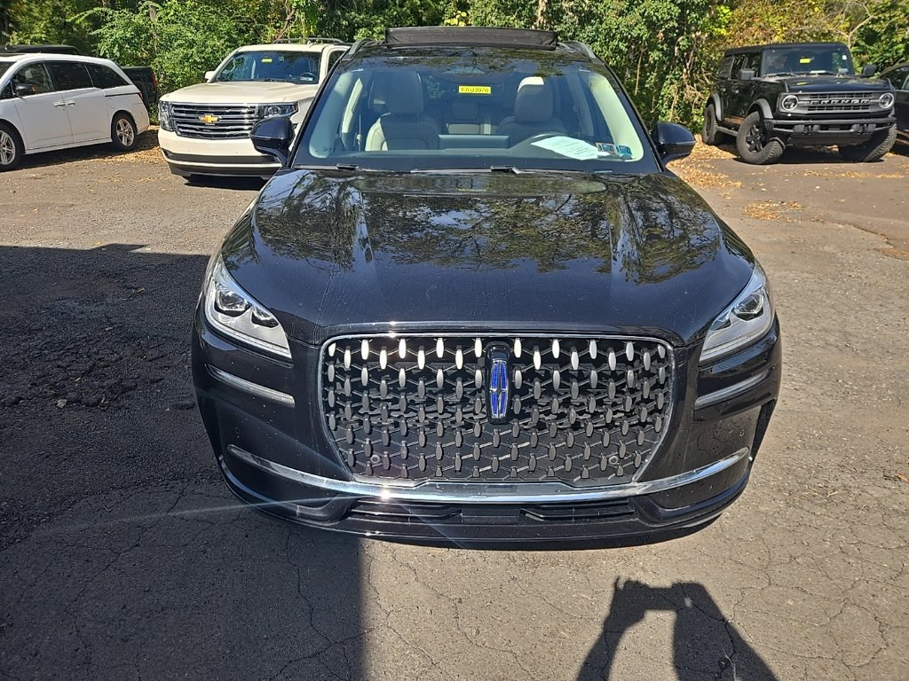 Used 2024 Lincoln Corsair Grand Touring w/ Equipment Group 301A AWD/4WD image 2