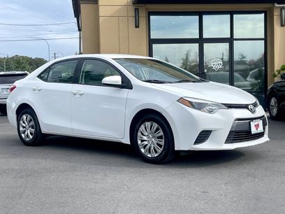 Used 2016 Toyota Corolla LE