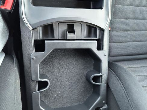 Used 2022 Ford Edge SE image 21