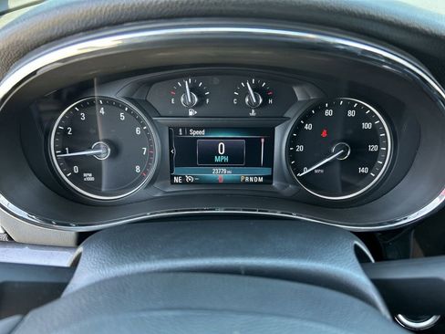 Used 2021 Buick Encore Preferred FWD image 11