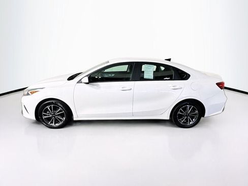 Certified 2023 Kia Forte LXS FWD image 8