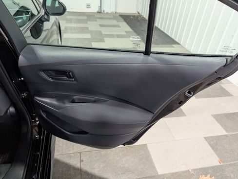 Used 2024 Toyota Corolla LE image 24