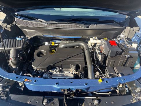 Used 2025 Chevrolet Equinox LT image 30